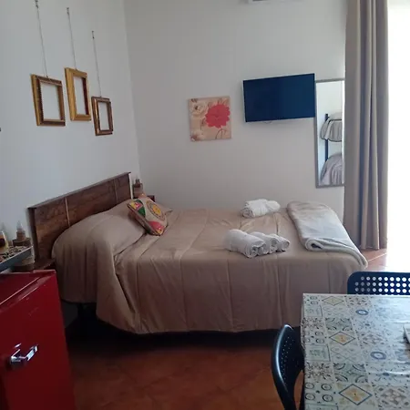 Acquaviva Di Vullo Vincenzo Bed and breakfast